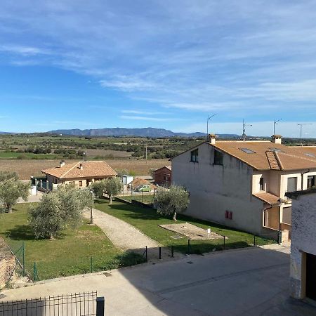 Apartamento Del Pirineo Salas Bajas Exteriör bild