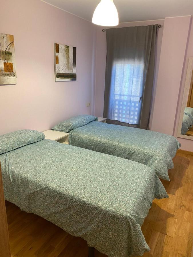Apartamento Del Pirineo Salas Bajas Exteriör bild